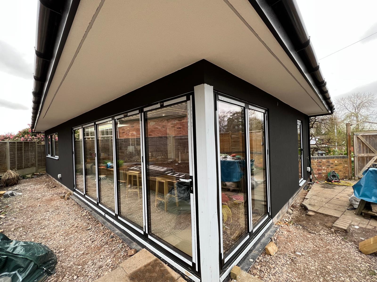 Rear extension in black silicone render
